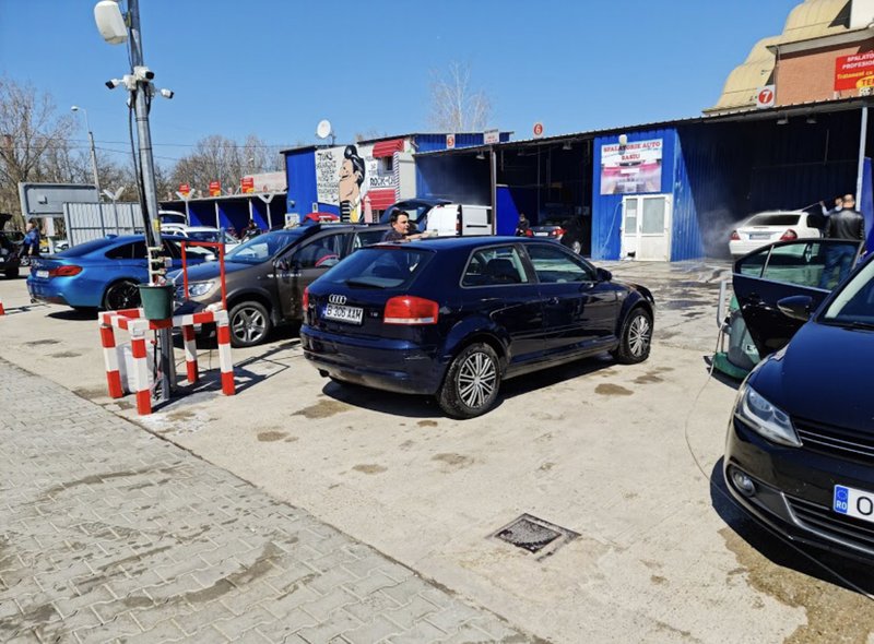 Personal spalatorie auto