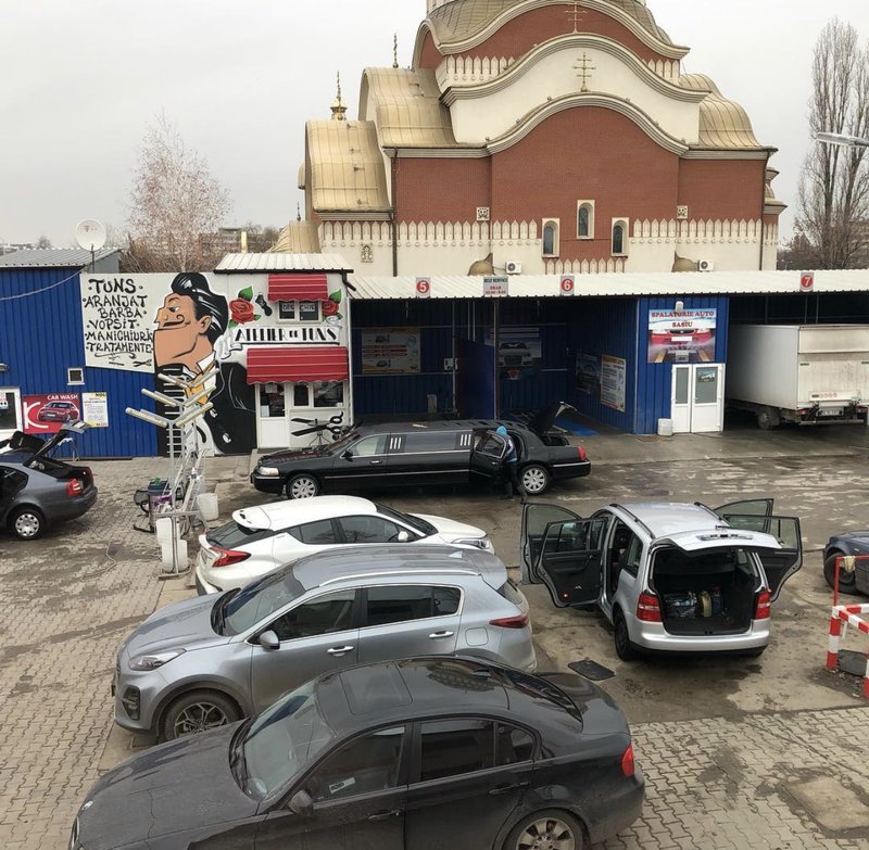 Personal spalatorie auto